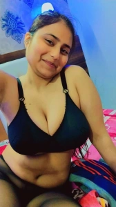 Big Boobs Chhattisgarh Girl Nude Selfies And Bathing Photos